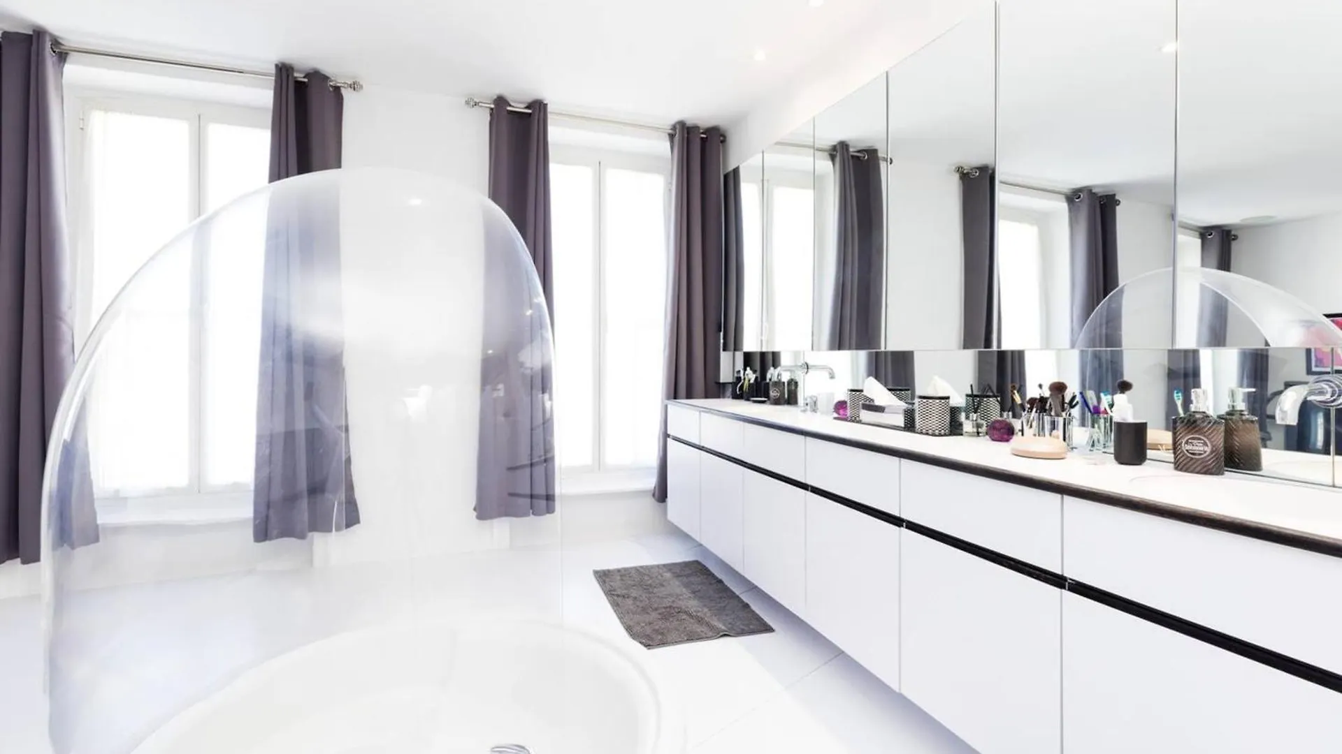 Vakantiehuis Grande Residence Avec Jacuzzi A Marseilles