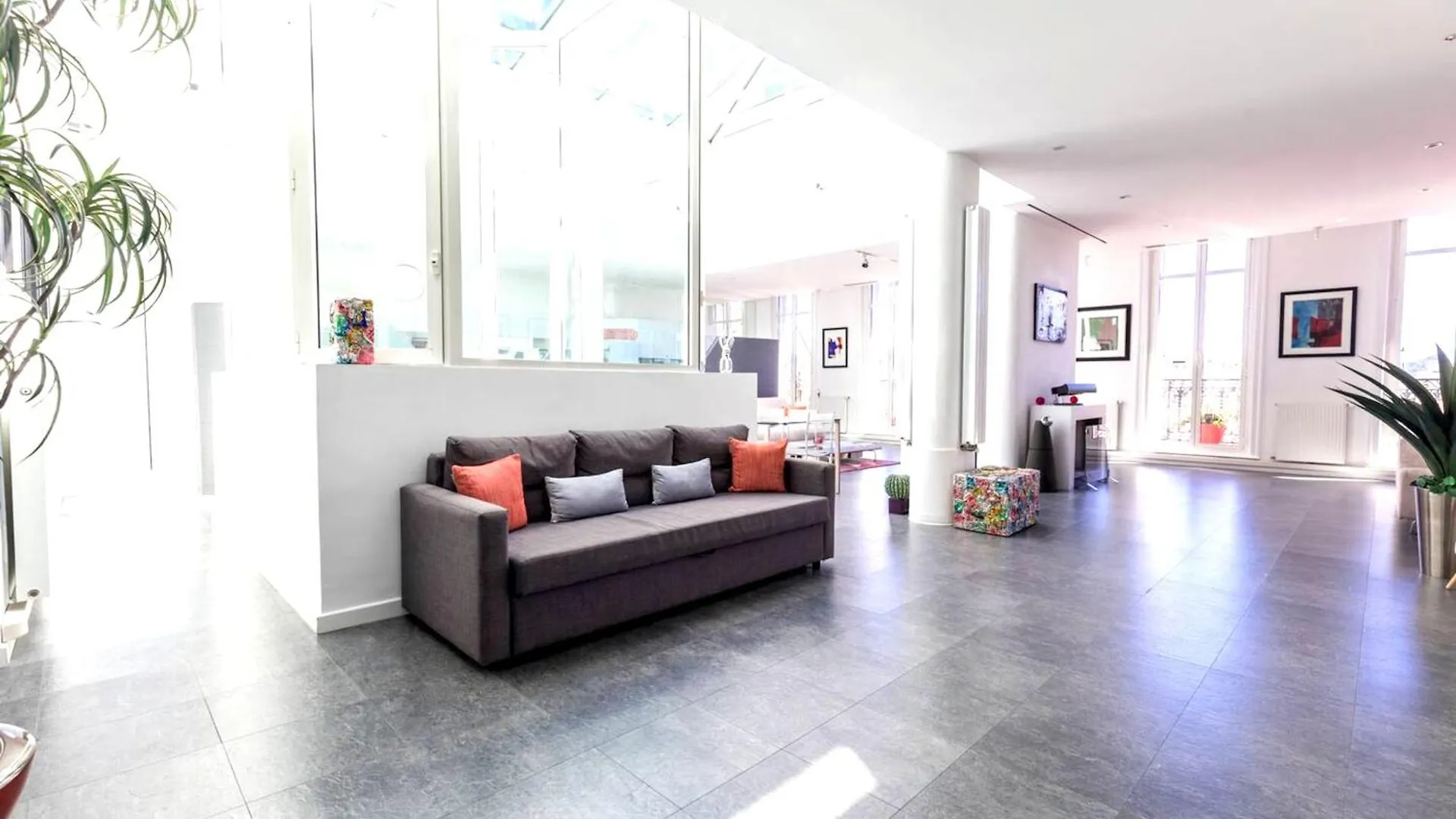Grande Residence Avec Jacuzzi A Marseille Holiday home